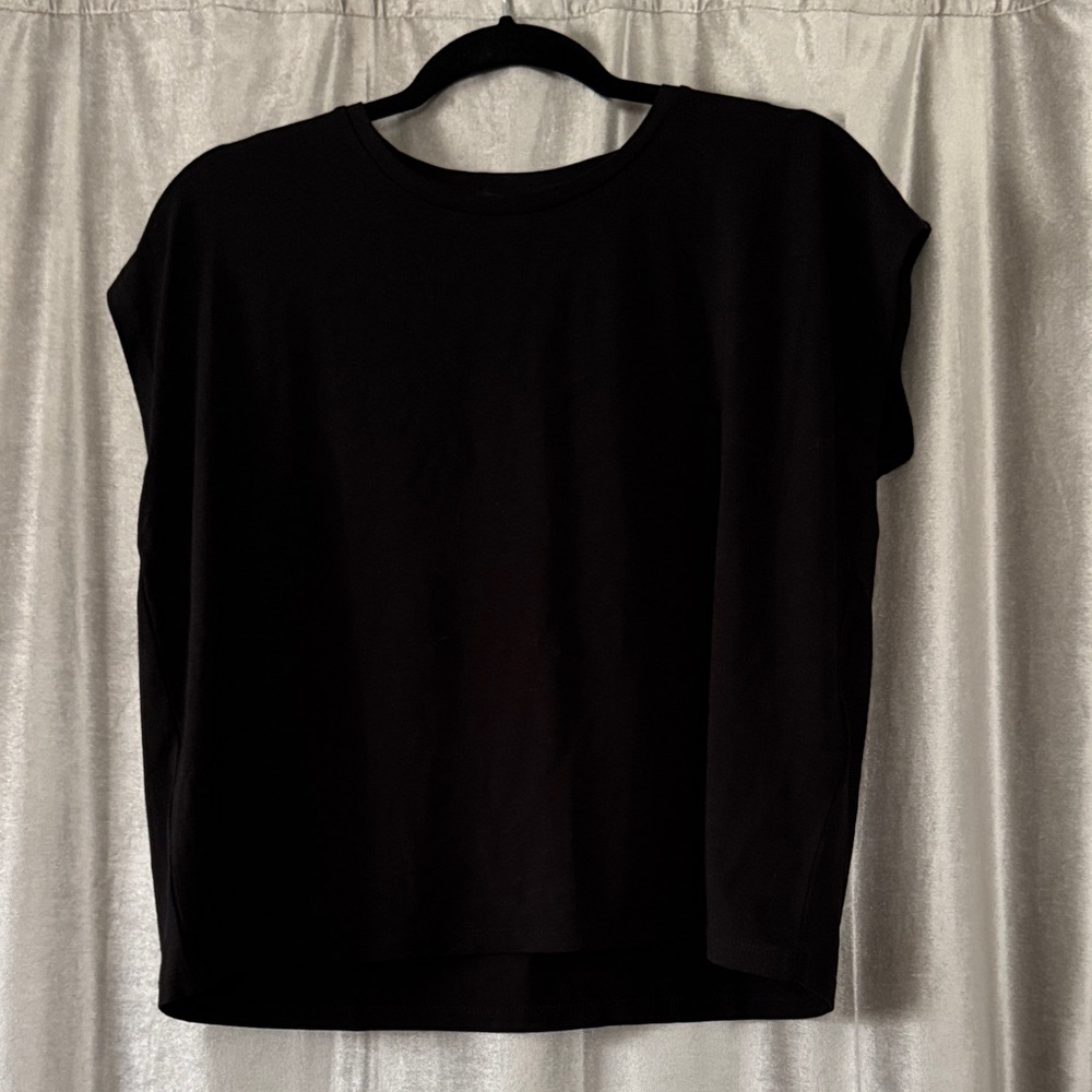 Eileen Fisher Classic Black Short Sleeve Tee